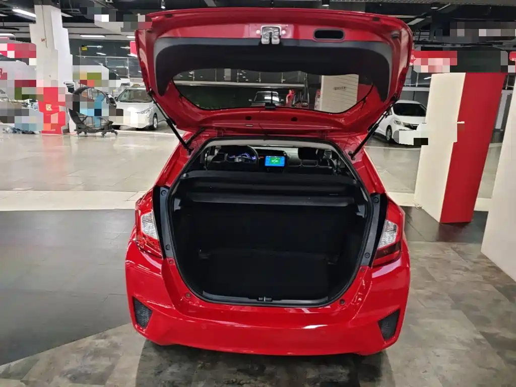 Honda Fit 2017 — фото 19