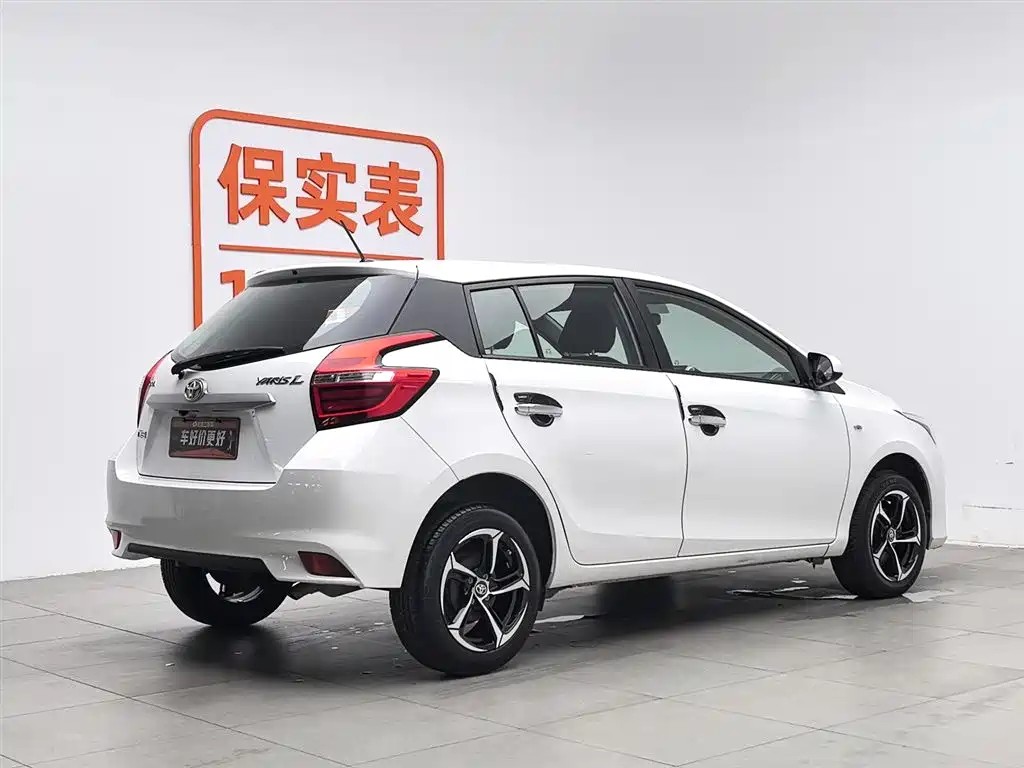 Toyota Yaris L 2018 — фото 2
