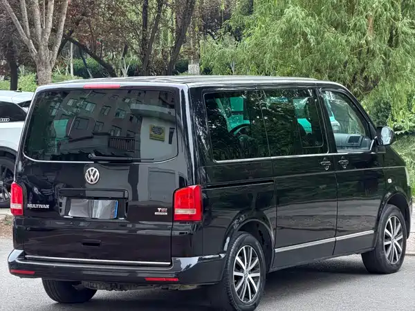 Volkswagen Metroway 2015