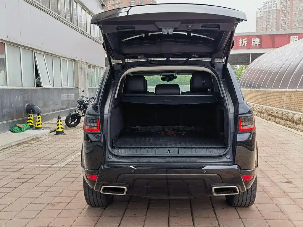 Land Rover Sport 2019 — фото 10