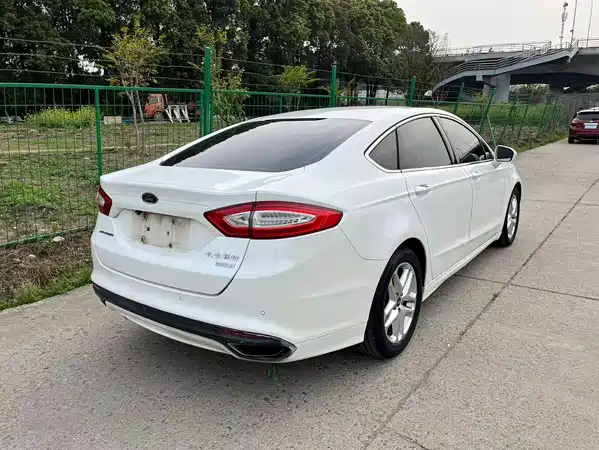Ford Mondeo 2013