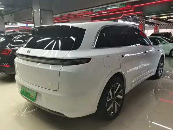 Li Auto L7 2023
