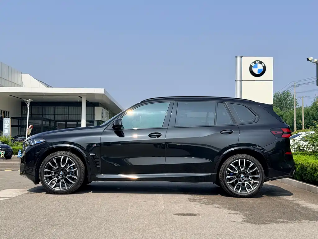 BMW X5 2024