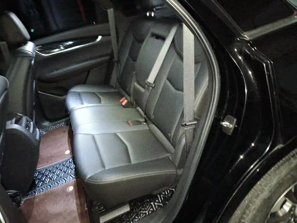 Cadillac XT5 2022 — фото 15
