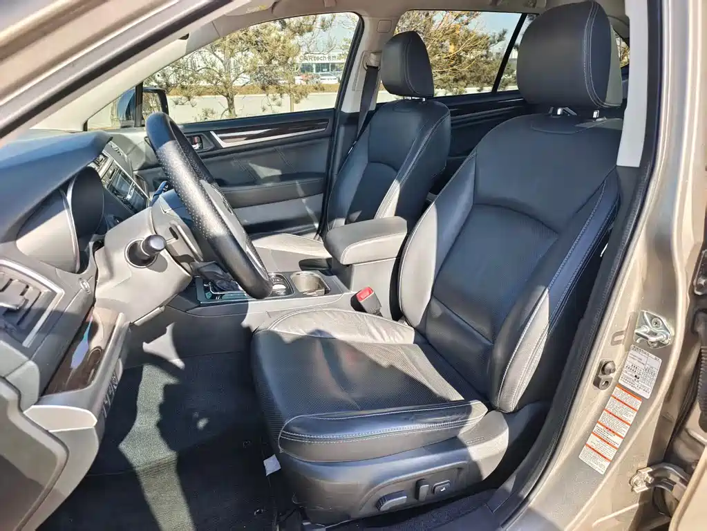 Subaru Outback 2018 — фото 6