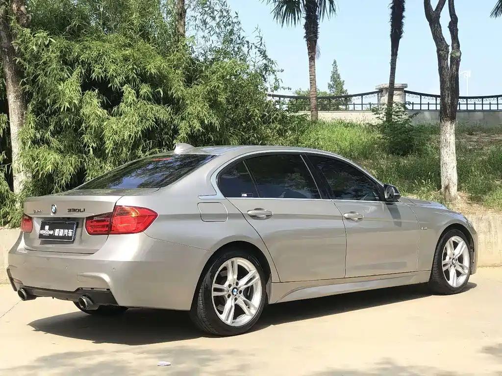 BMW 3 Series 2015 — фото 14