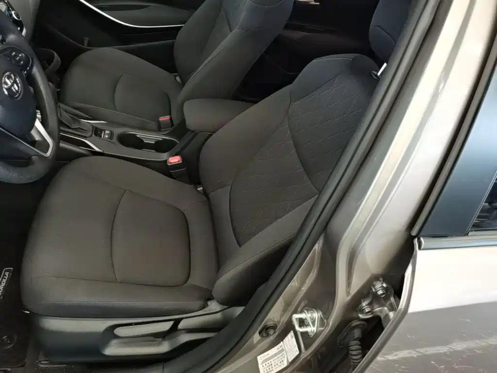 Toyota Corolla 2021 — фото 11