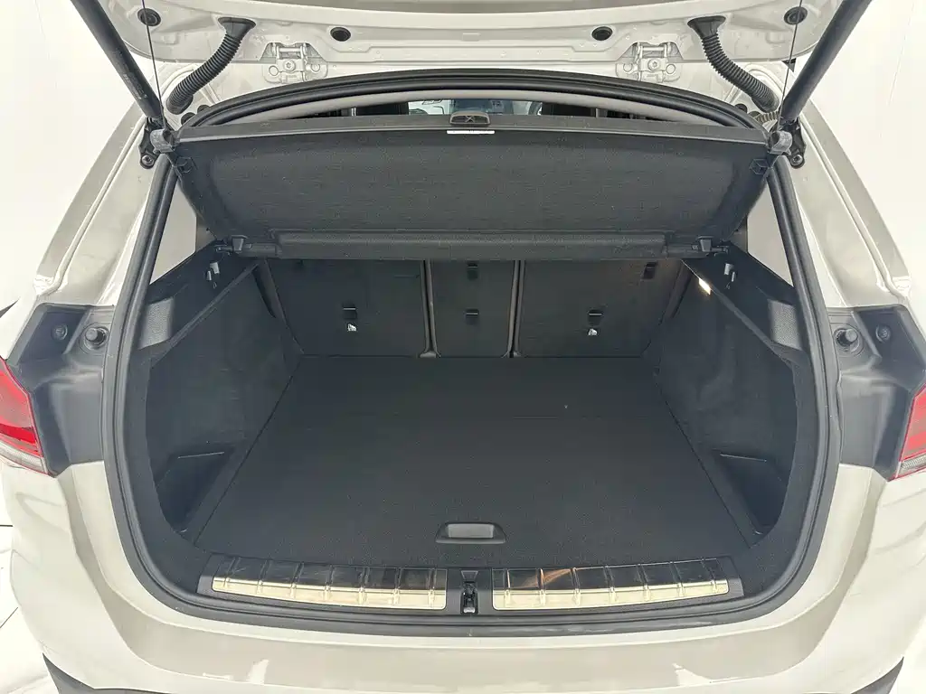 BMW X1 2023 — фото 17