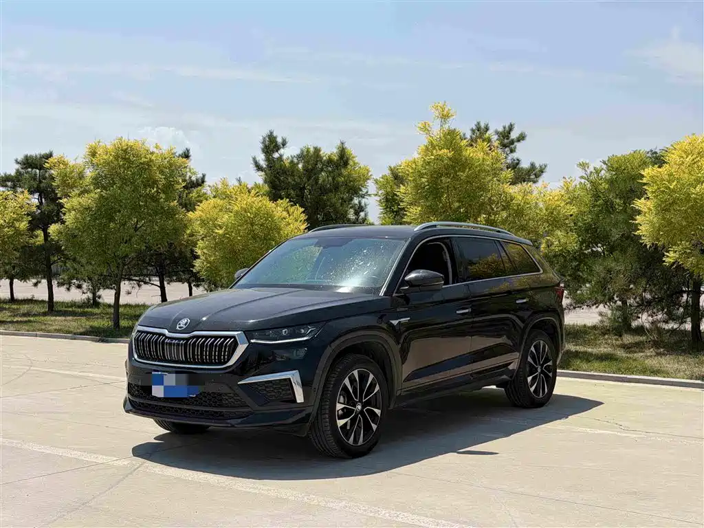 Skoda Kodiaq 2023 — фото 1