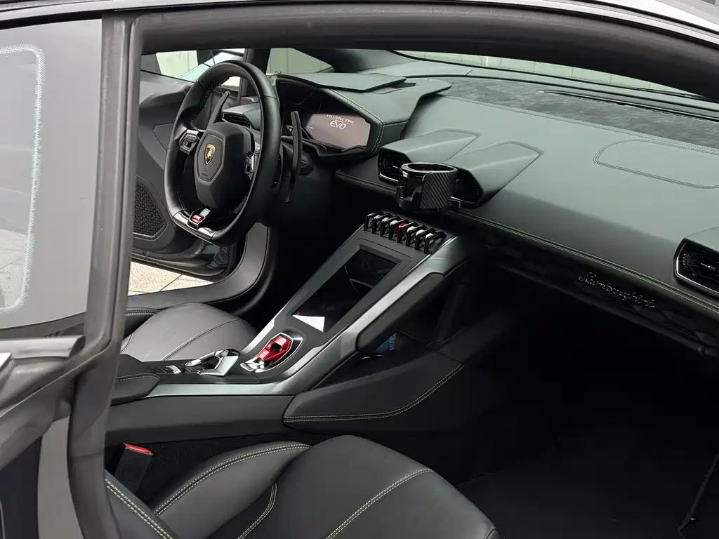 Lamborghini Huracan 2021 — фото 11
