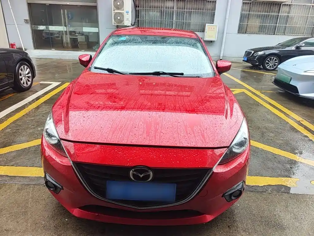 Mazda 3 Axela 2016