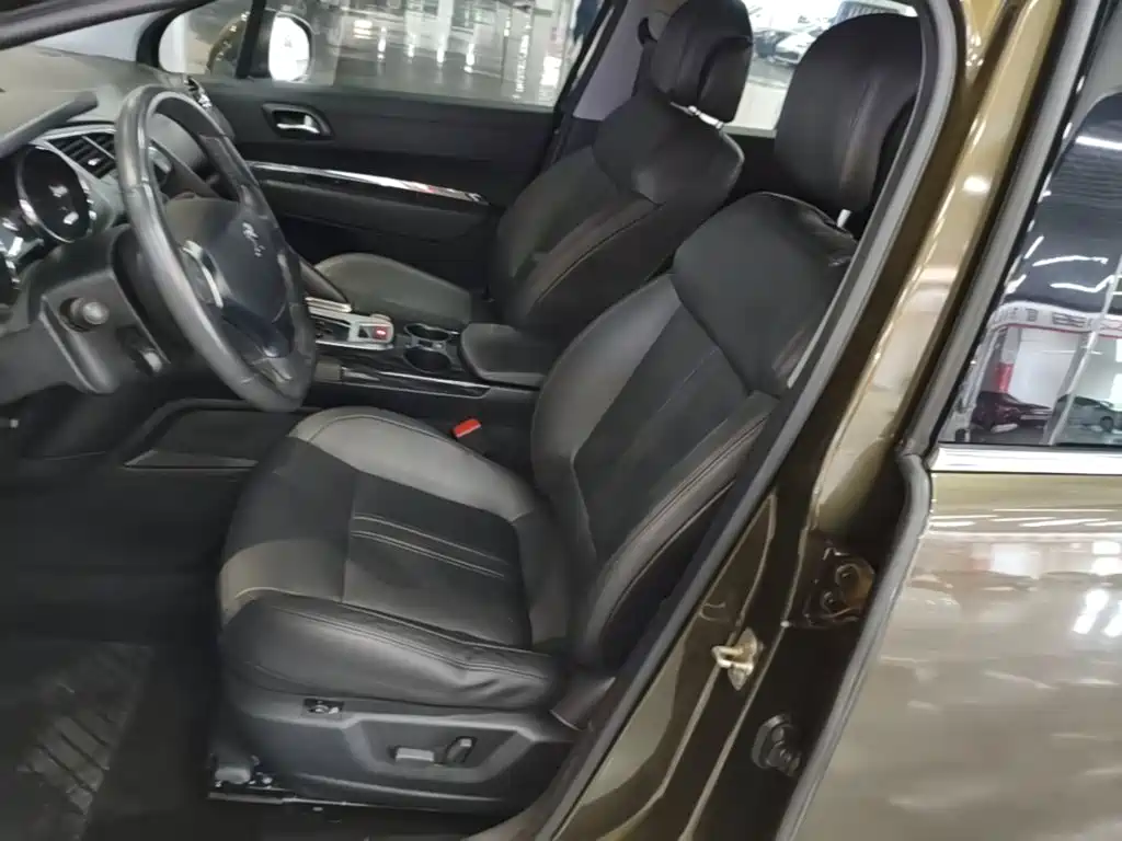 Peugeot 3008 2015 — фото 15