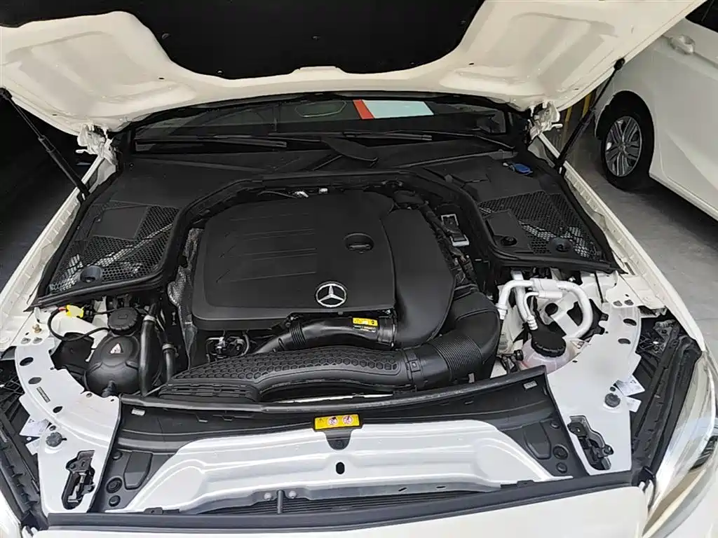 Mercedes-Benz C-Class 2020 — фото 20