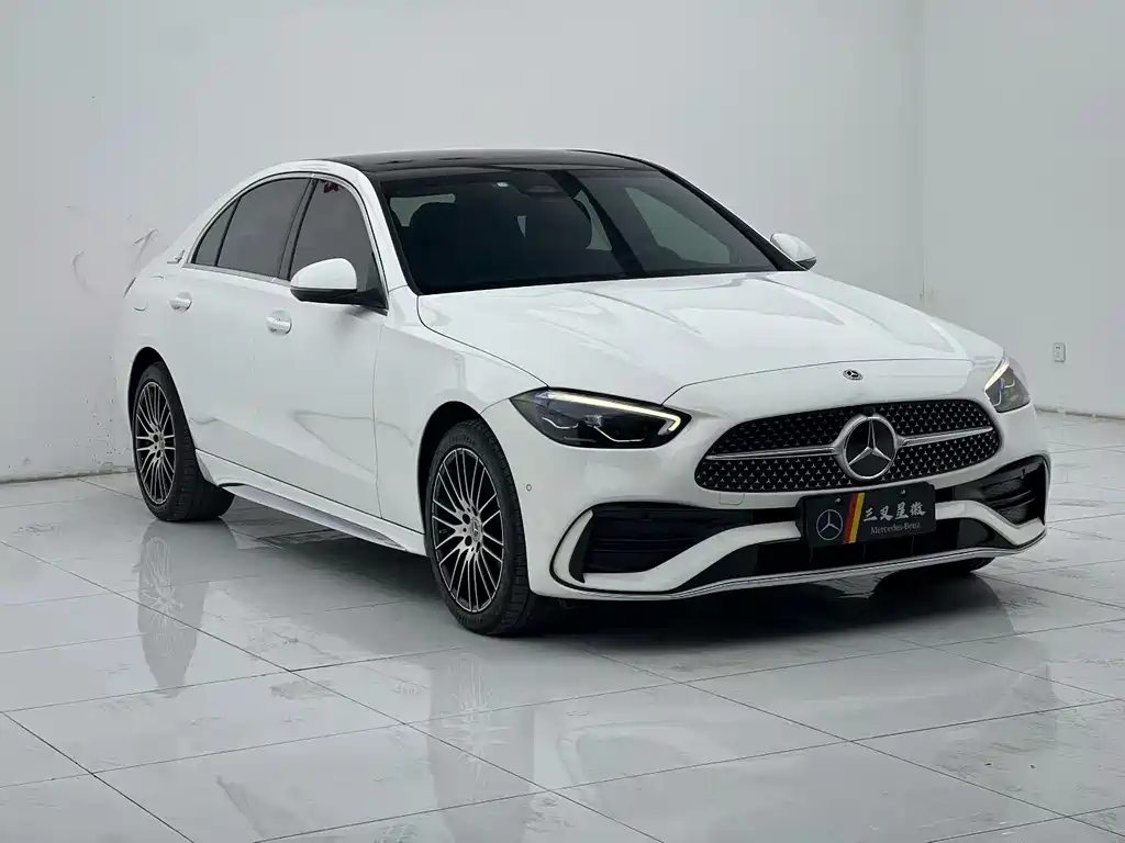 Mercedes-Benz C-Class 2022 — фото 3