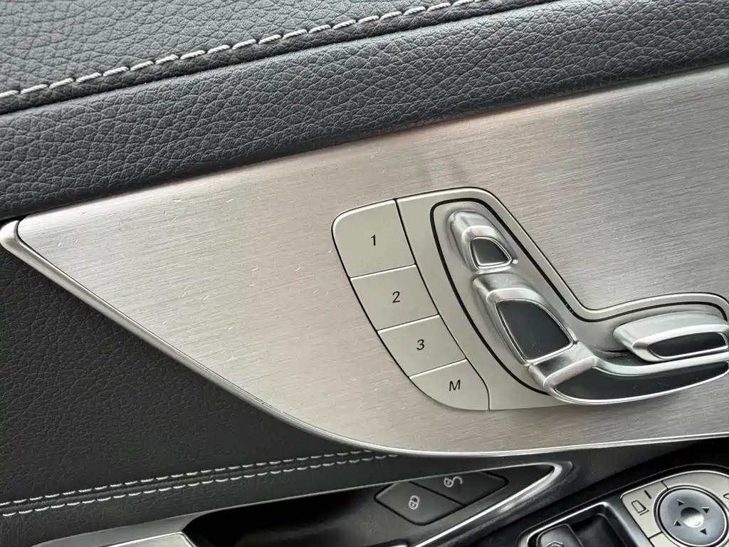 Mercedes-Benz C-Class 2020 — фото 16