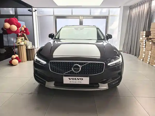 Volvo V90 2019