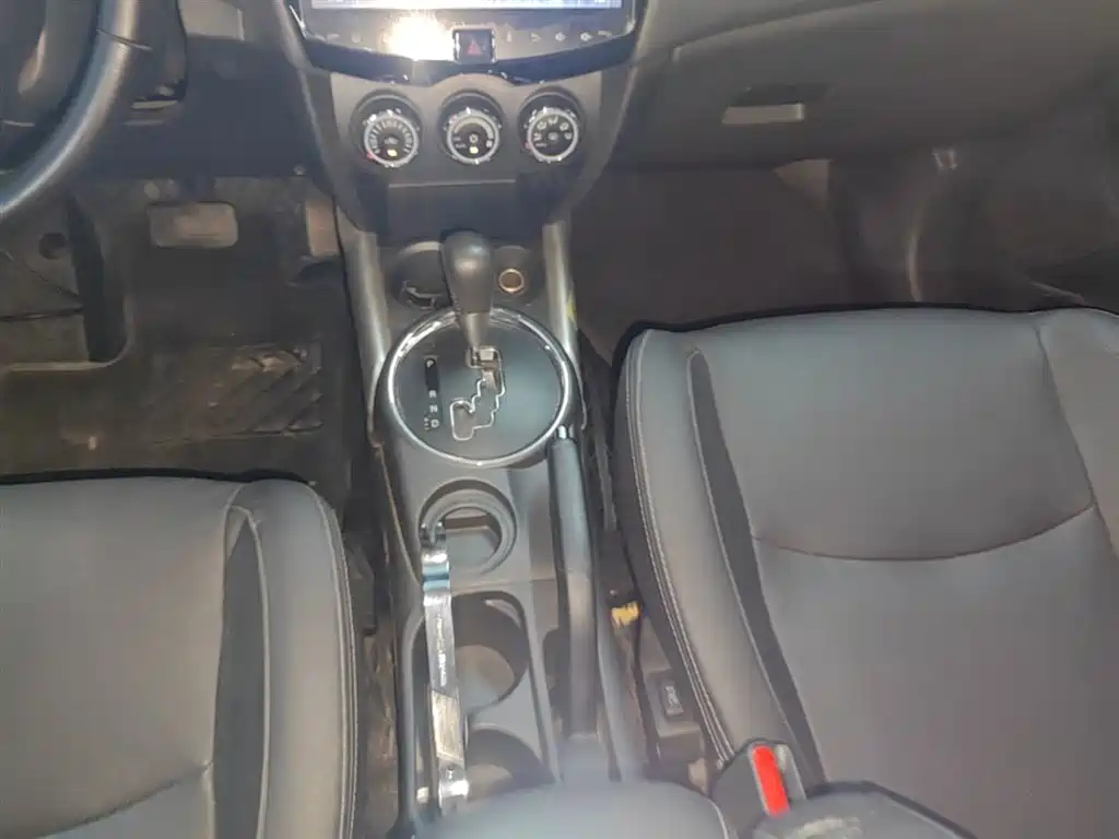 Mitsubishi ASX 2017 — фото 14
