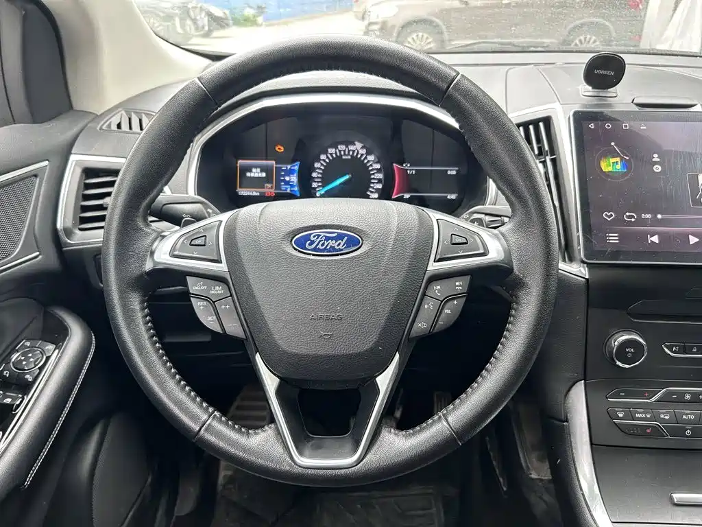 Ford Edge 2017