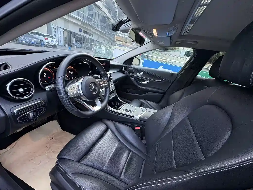 Mercedes-Benz C-Class 2020 — фото 4