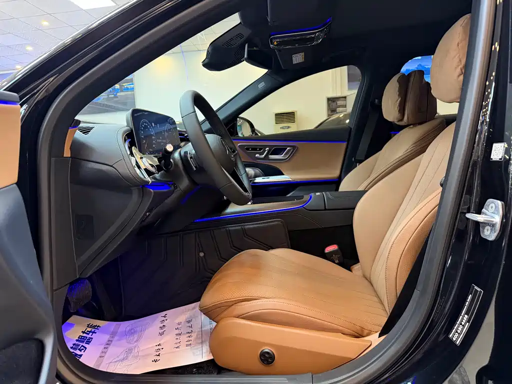 Mercedes-Benz E-Class 2024