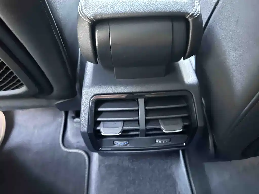 Audi Q3 2023 — фото 18