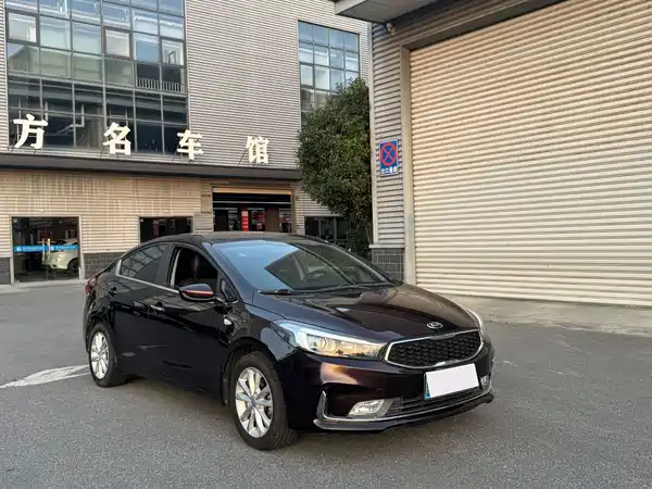 Kia K3 2016