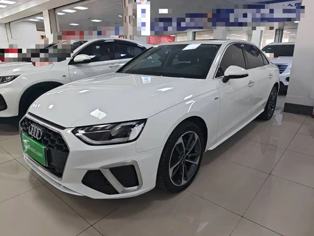 Audi A4L 2023
