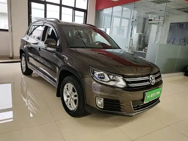Volkswagen Tiguan 2015