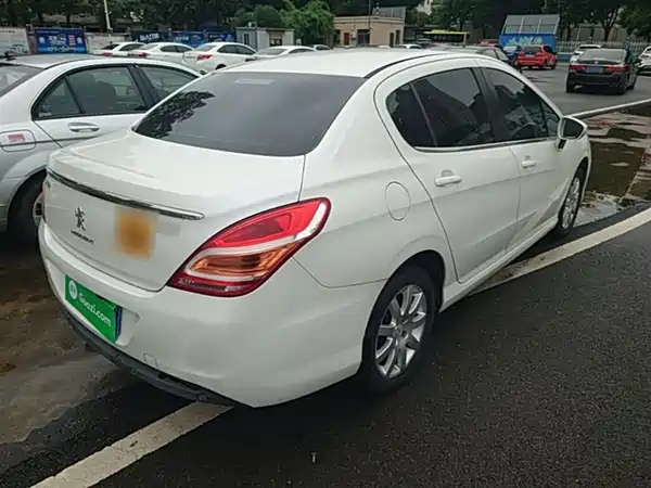 Peugeot 308 2014