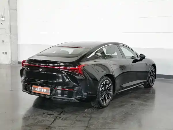 Neta S 2023