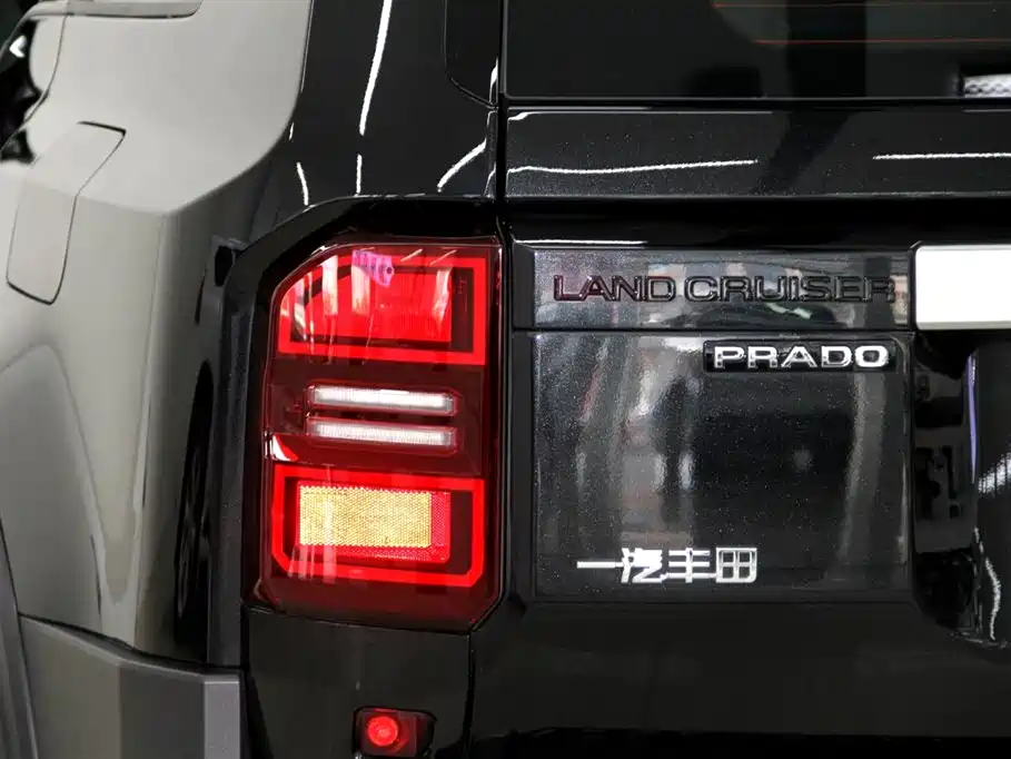 Toyota Prado 2025 — фото 29