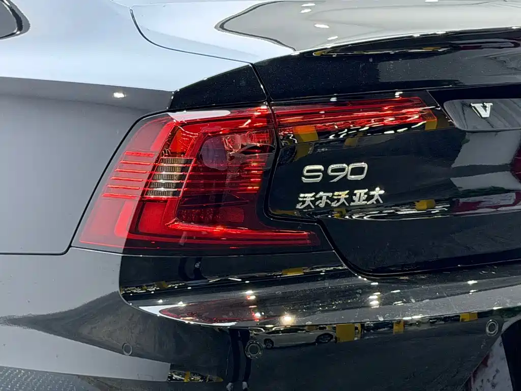 Volvo S90 2024 — фото 7