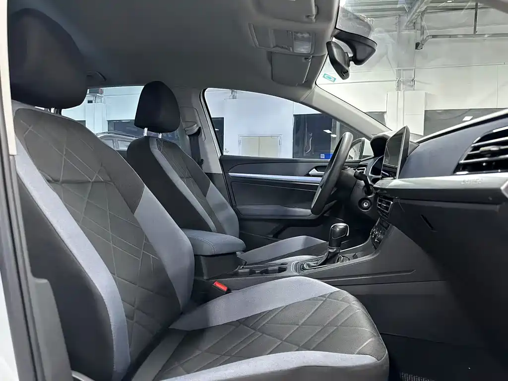 Volkswagen Lavida 2022