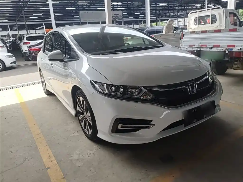 Honda Jade 2017 — фото 4