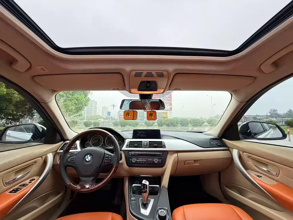 BMW 3 Series 2012