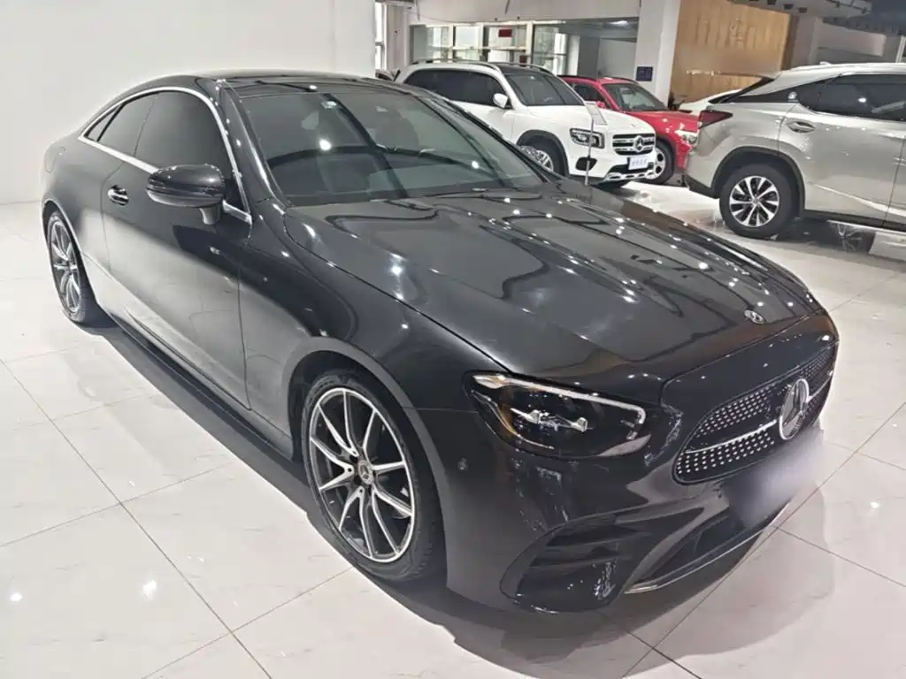 Mercedes-Benz E-Class 2021