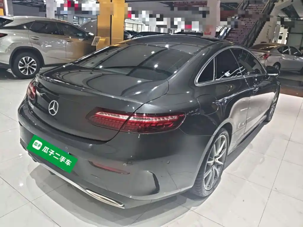 Mercedes-Benz E-Class 2021
