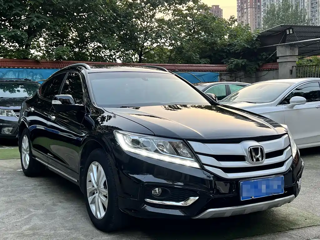 Honda Crosstour 2016 — фото 12