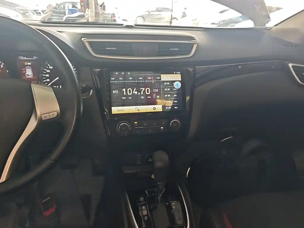 Nissan Qashqai 2018 — фото 13