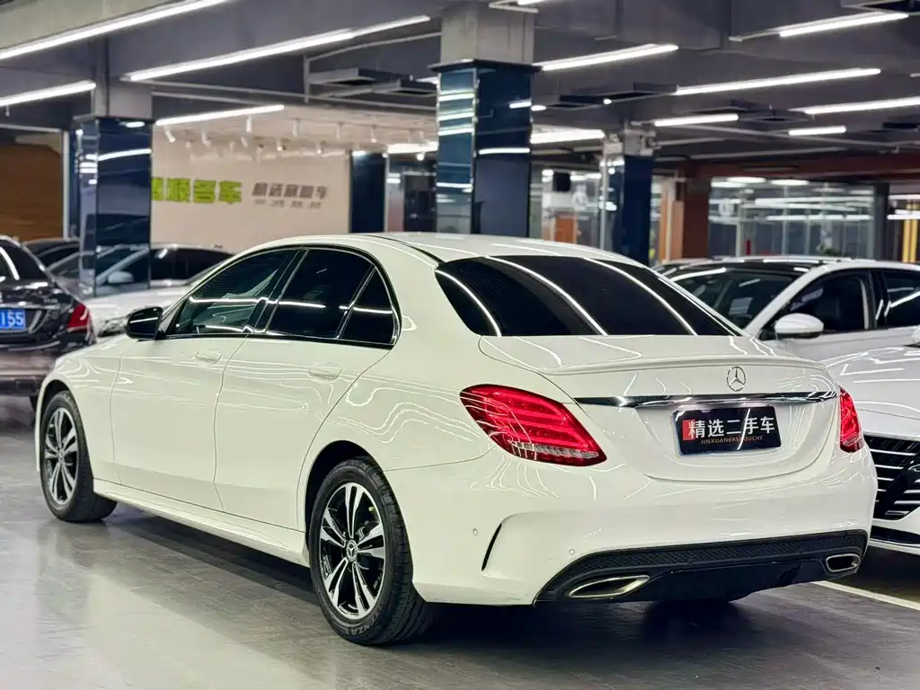 Mercedes-Benz C-Class 2018 — фото 7