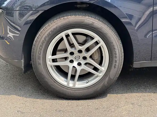 Porsche Macan 2018