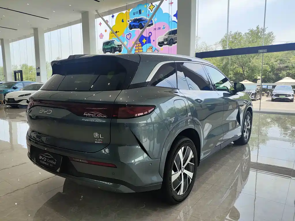 BYD Tang L 2025