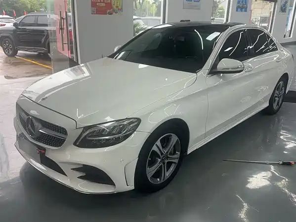 Mercedes-Benz C-Class 2019