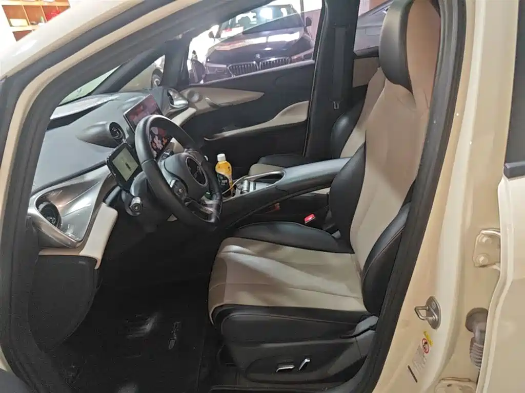 BYD Dolphin 2023 — фото 15