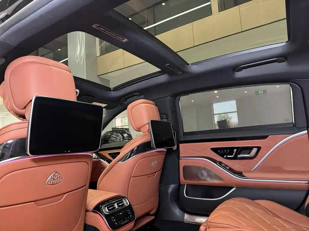 Mercedes-Benz Maybach S-Class 2024 — фото 8