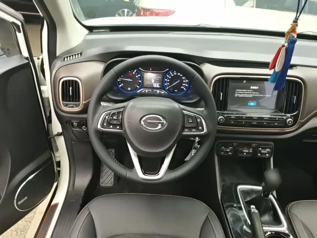 GAC Trumpchi GS3 2020 — фото 11