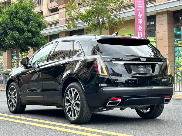 Cadillac XT5 2023