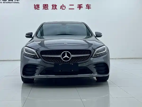 Mercedes-Benz C-Class 2020