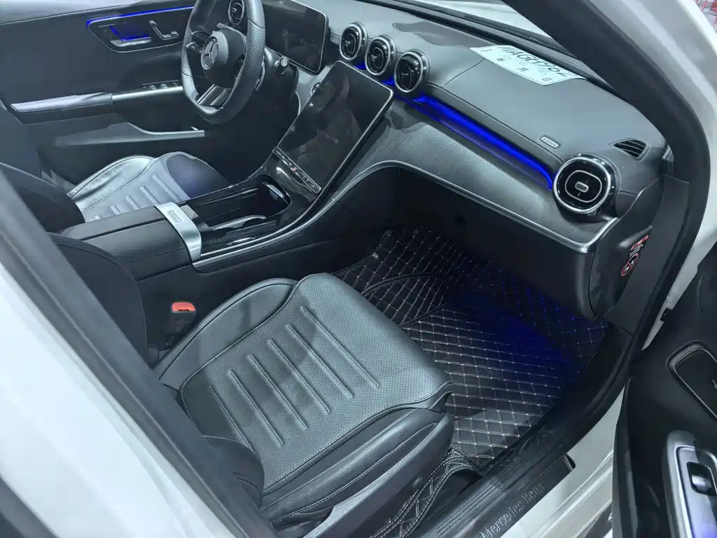 Mercedes-Benz C-Class 2022