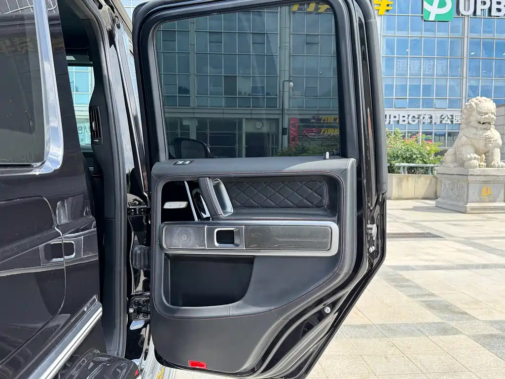 Mercedes-Benz G-Class 2025 — фото 20